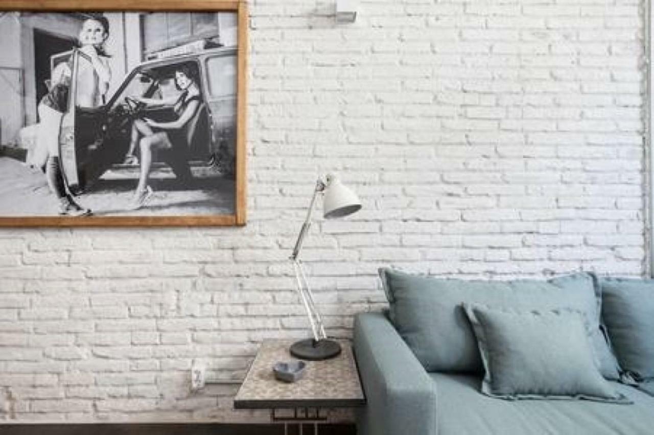 Stylish Apartment With Terrace For Couple Or Family Barcelona Exterior foto